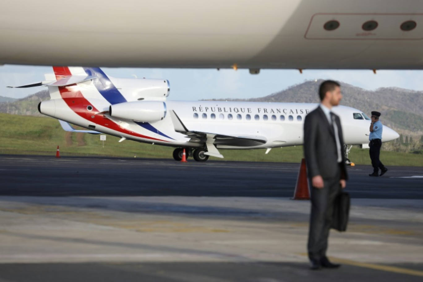 Les vols commerciaux depuis et vers l'aéroport international de La Tontouta, en Nouvelle-Calédonie, vont reprendre partiellement à partir de mercredi © Ludovic MARIN