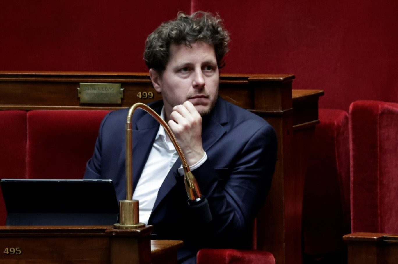 Le député Julien Bayou à l'Assemblée nationale, le 21 mai 2024 à Paris © STEPHANE DE SAKUTIN