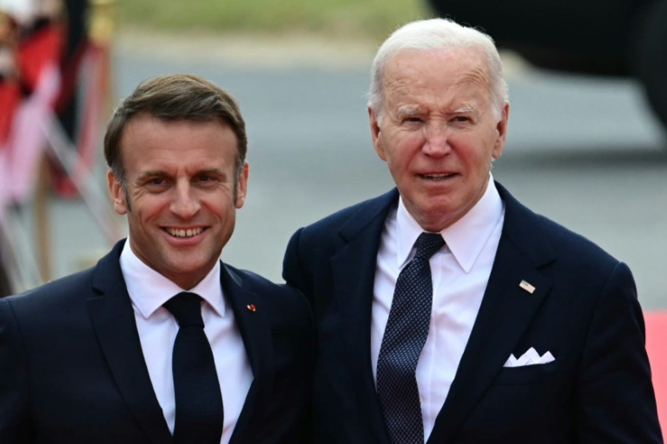 Le président américain Joe Biden assiste aux commémorations du débarquement allié de 1944 en Normandie, à Saint-Laurent-sur-Mer, dans le nord-ouest de la France, le 6 juin 2024 © MIGUEL MEDINA