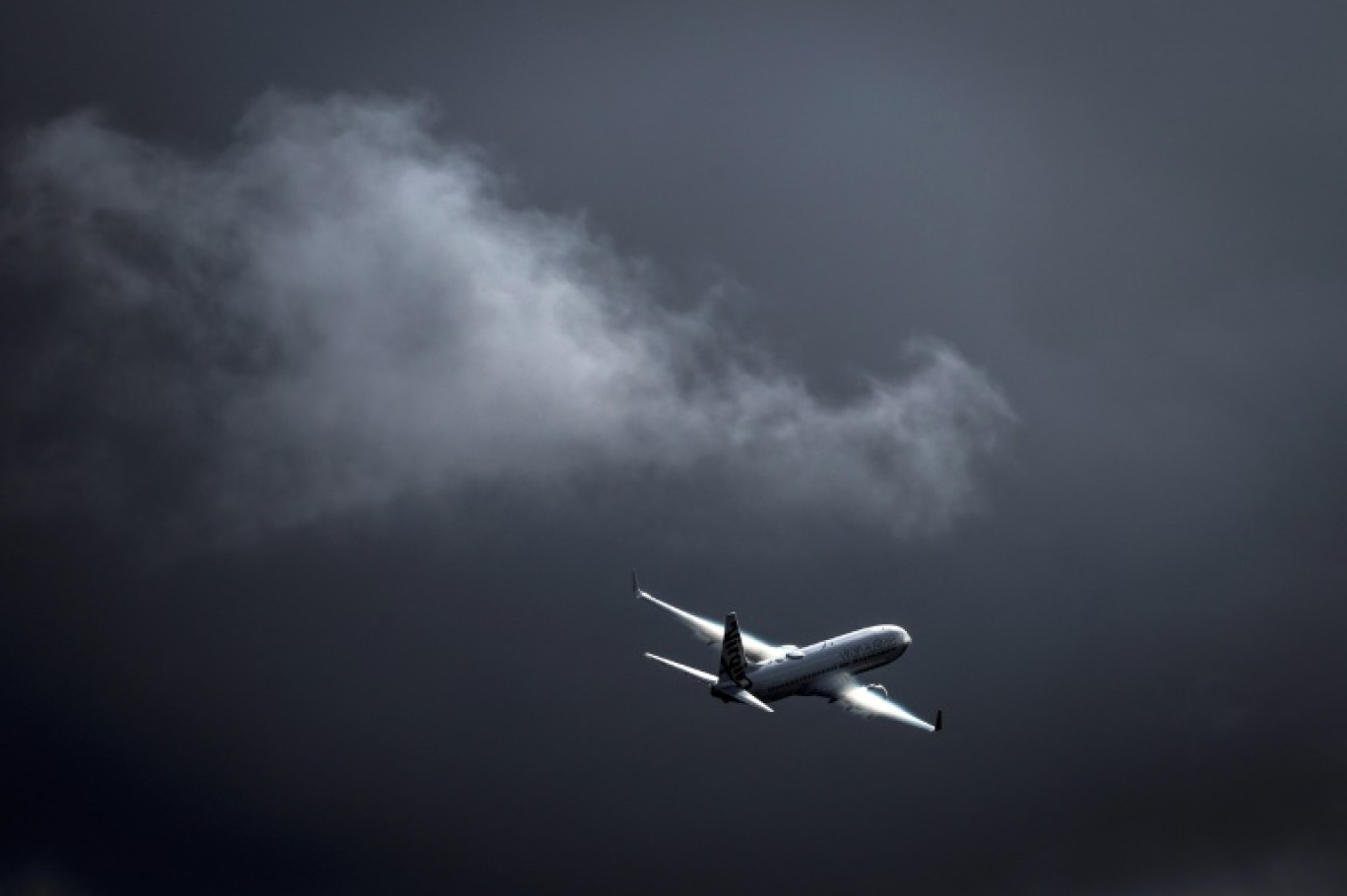 Un Boeing 737 de Virgin Australia, près de l'aéroport de Sydney (Australie), le 7 juin 2024 © DAVID GRAY