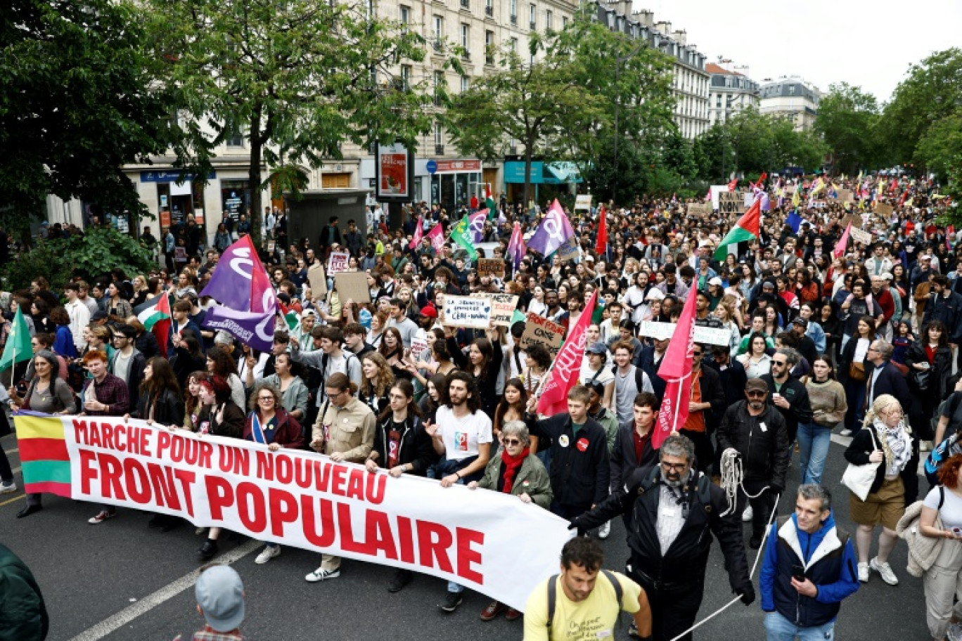 Image tirée d'une vidéo de la chaîne YouTube du député LFI Adrien Quatennens annonçant le retrait de sa candidature à Lille, le 15 juin 2024 © Handout