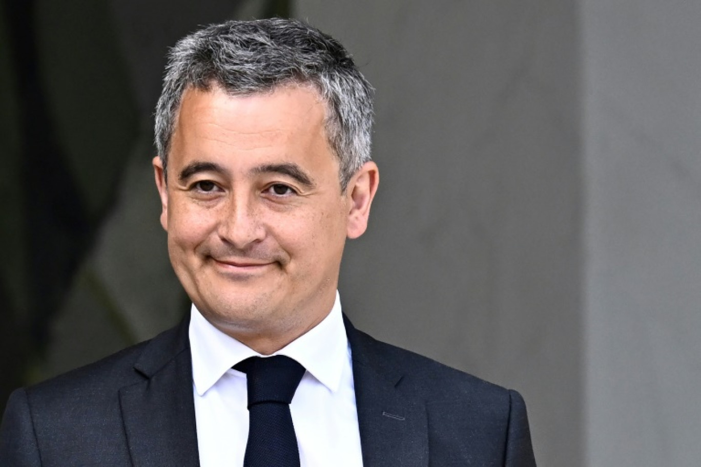 Le ministre de l'Intérieur Gérald Darmanin à la sortie de l'Elysée, le 12 juin 2024 à Paris © JULIEN DE ROSA