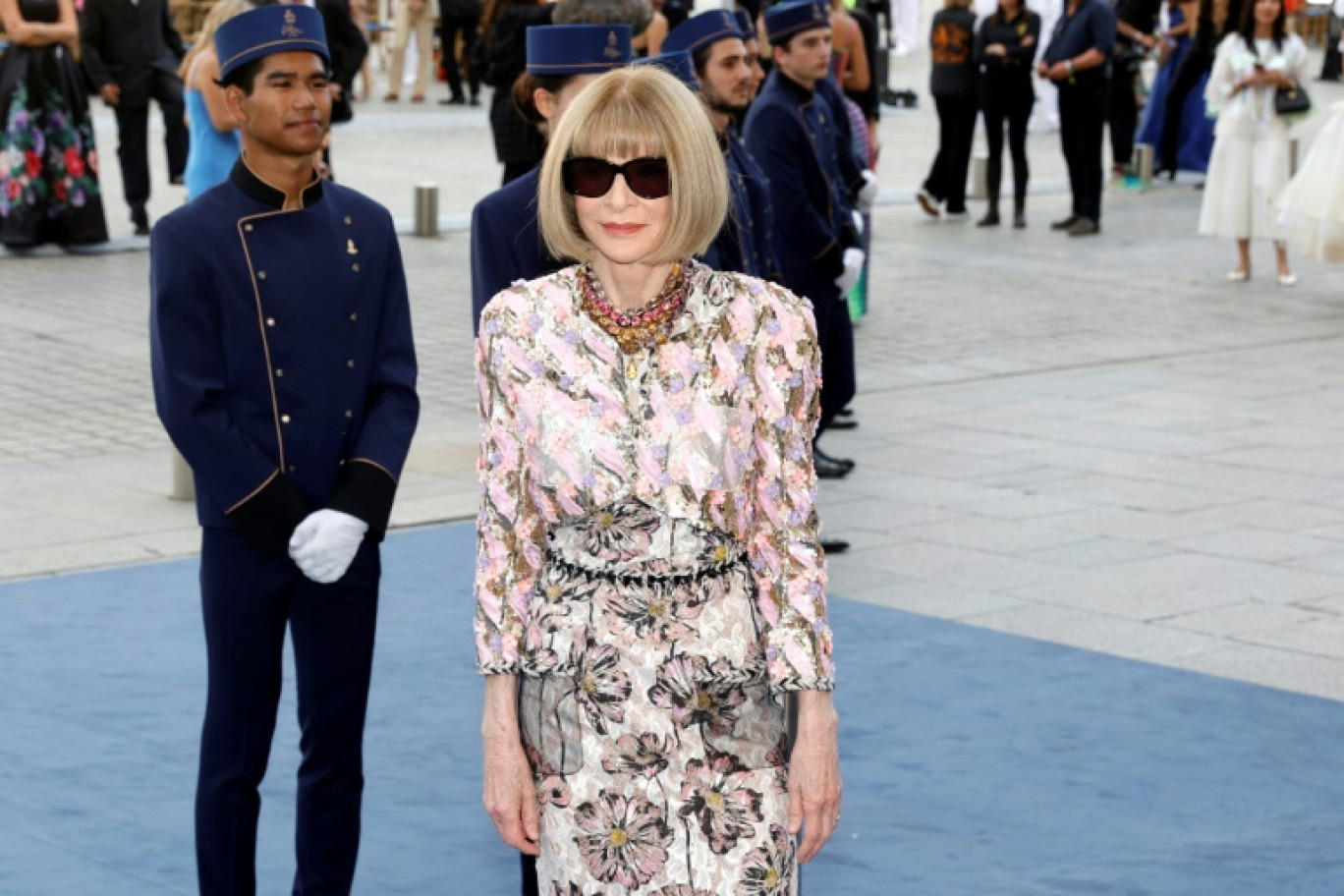 Anna Wintour, organisatrice du show Vogue World, place Vendôme à Paris le 23 juin 2024 © Geoffroy VAN DER HASSELT