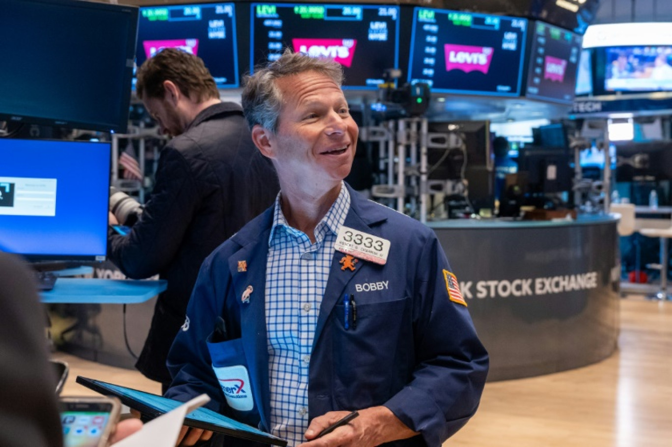 Un opérateur du New York Stock Exchange © SPENCER PLATT