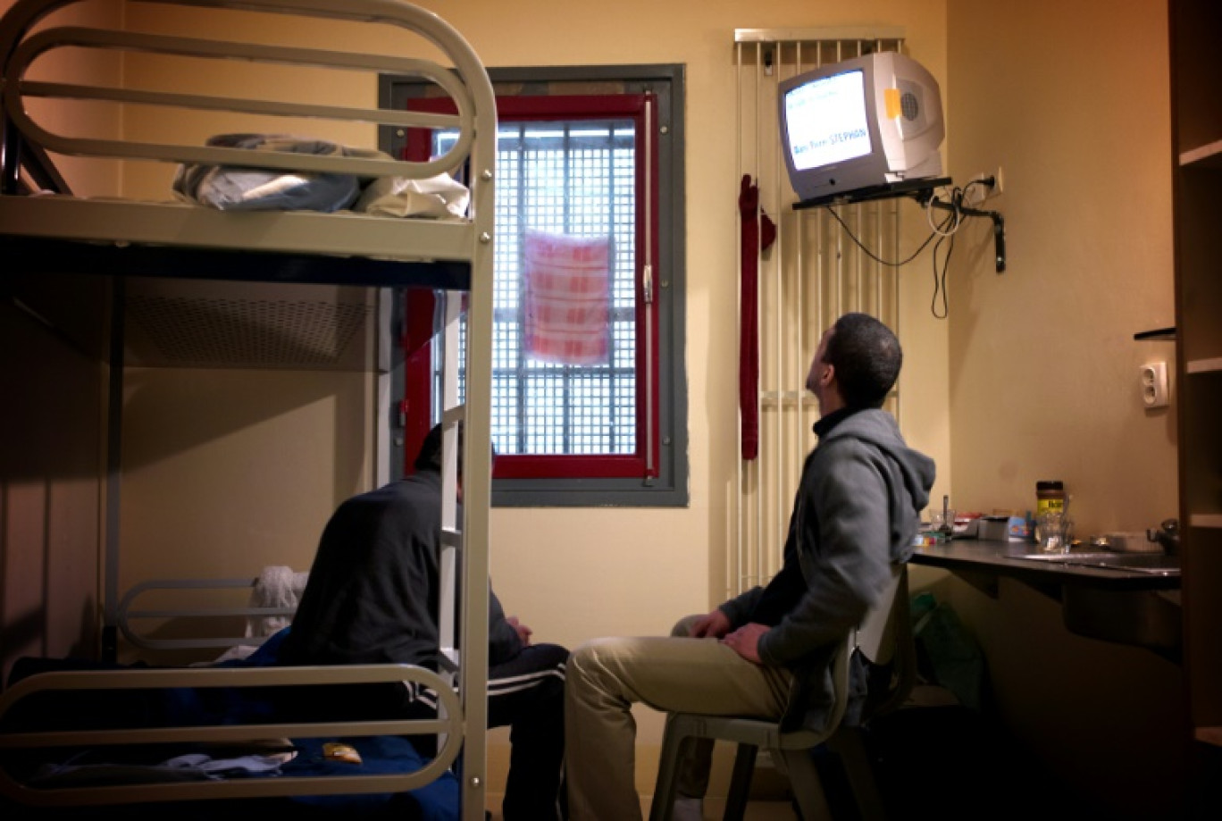 Le nombre de détenus en France a encore progressé. Ici, une cellule de la la maison d'arrêt de Villefranche-sur-Saône le 1er octobre 2007 © JEAN-PHILIPPE KSIAZEK