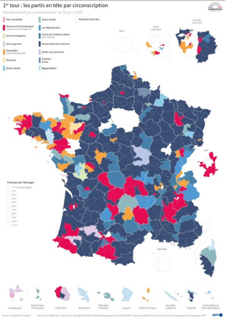 Les partis en tête par circonscription au premier tour des élections législatives de juin 2024 en France, selon les résultats partiels au 30 juin à 23h20 © Arnaud PICHON