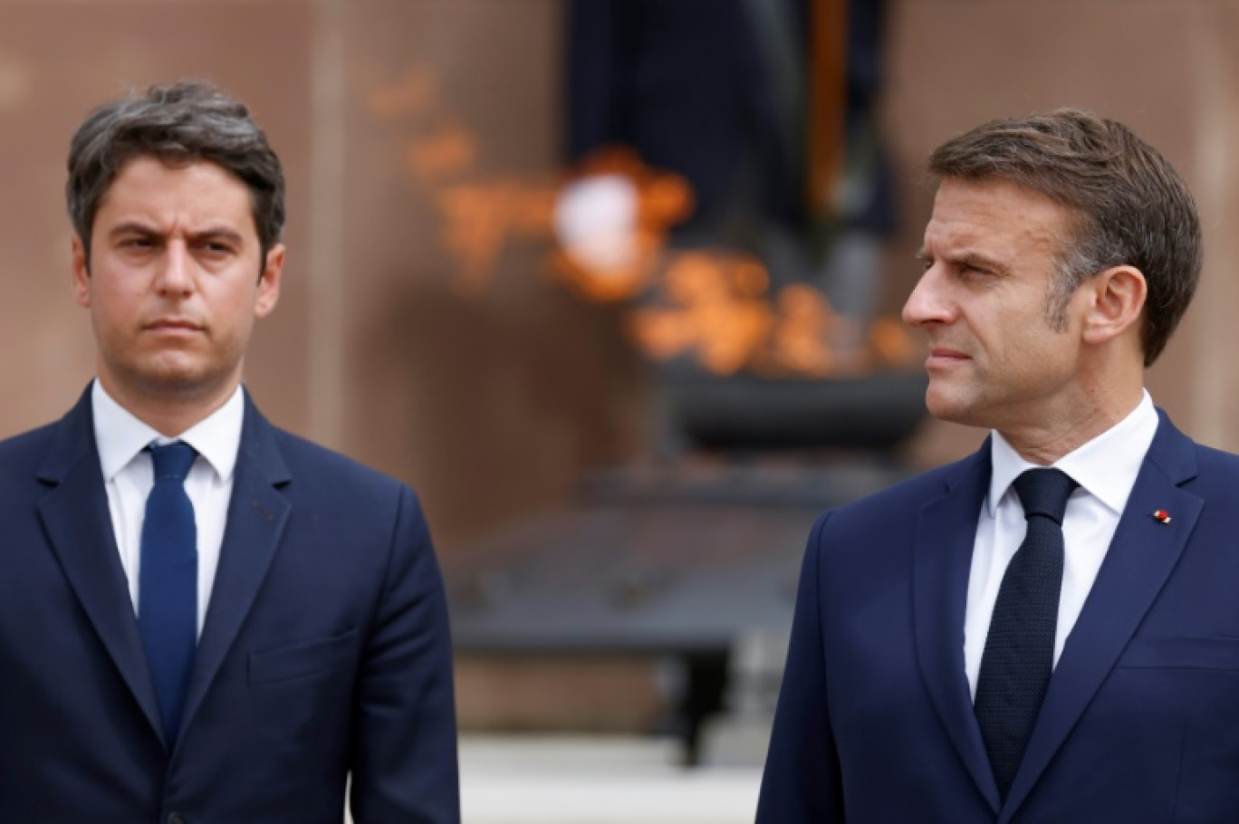 Emmanuel Macron et Gabriel Attal au mémorial du Mont-Valérien à Suresnes, le 18 juin 2024 © Ludovic MARIN