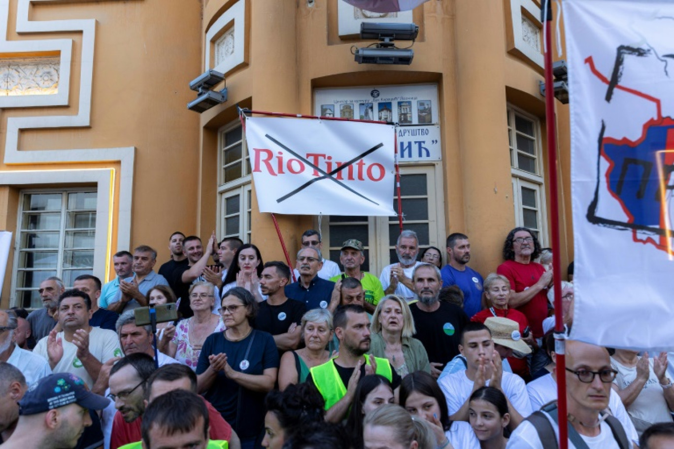 Manifestation contre l'ouverture d'une mine de lithium à Loznica, en Serbie, le 28 juin 2024 © Vladimir Zivojinovic