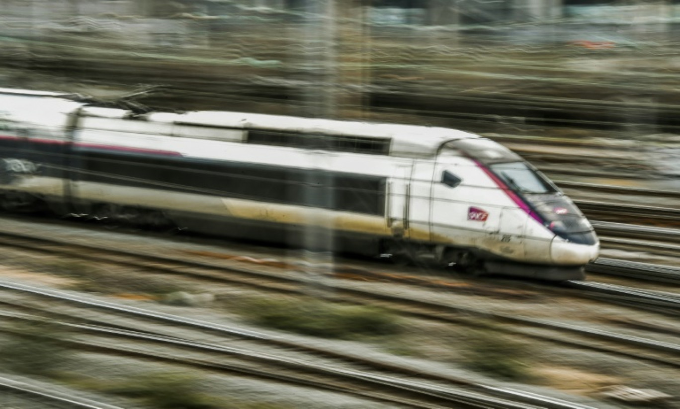 La SNCF se dit victime d'une "attaque massive pour paralyser le réseau" TGV © PHILIPPE HUGUEN