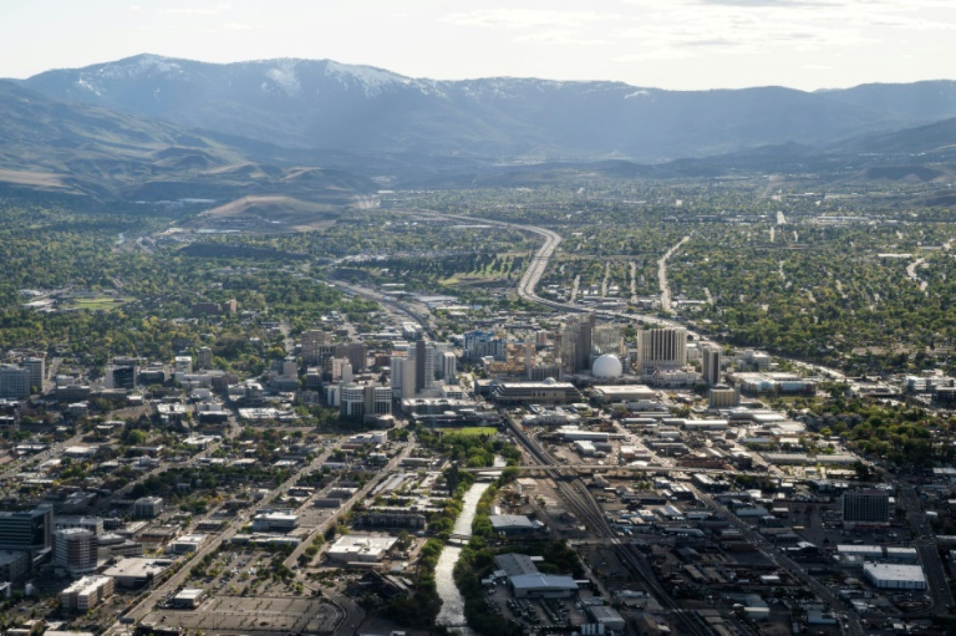 Vue aérienne de la ville de Reno, le 9 mai 2024 © Robyn BECK