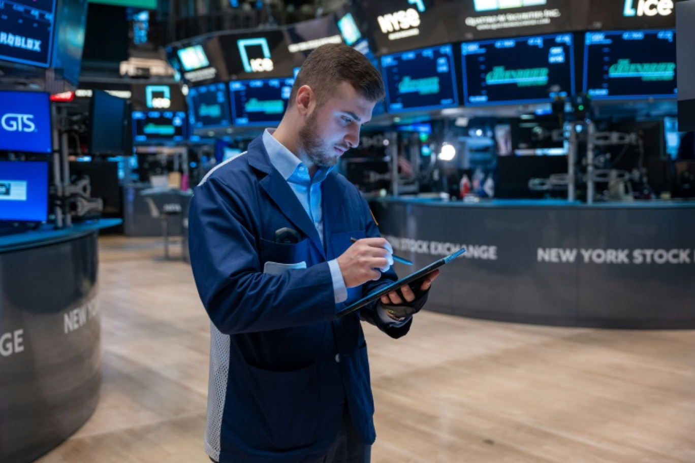 Un opérateur du New York Stock Exchange © SPENCER PLATT