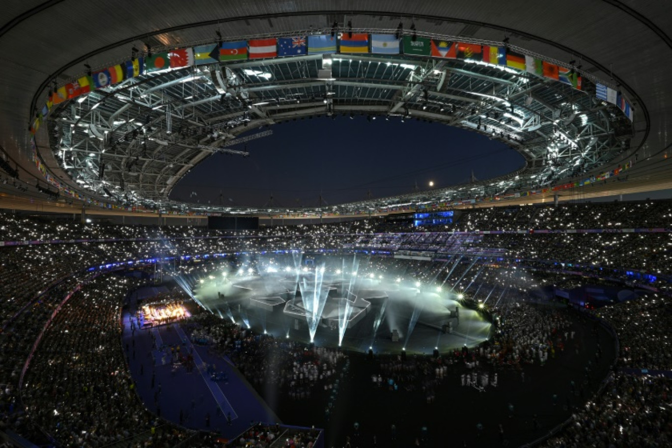 Quelque 17,1 millions de téléspectateurs en moyenne ont regardé la cérémonie de clôture des Jeux olympiques de Paris 2024, dimanche soir sur France 2 © Luis ROBAYO