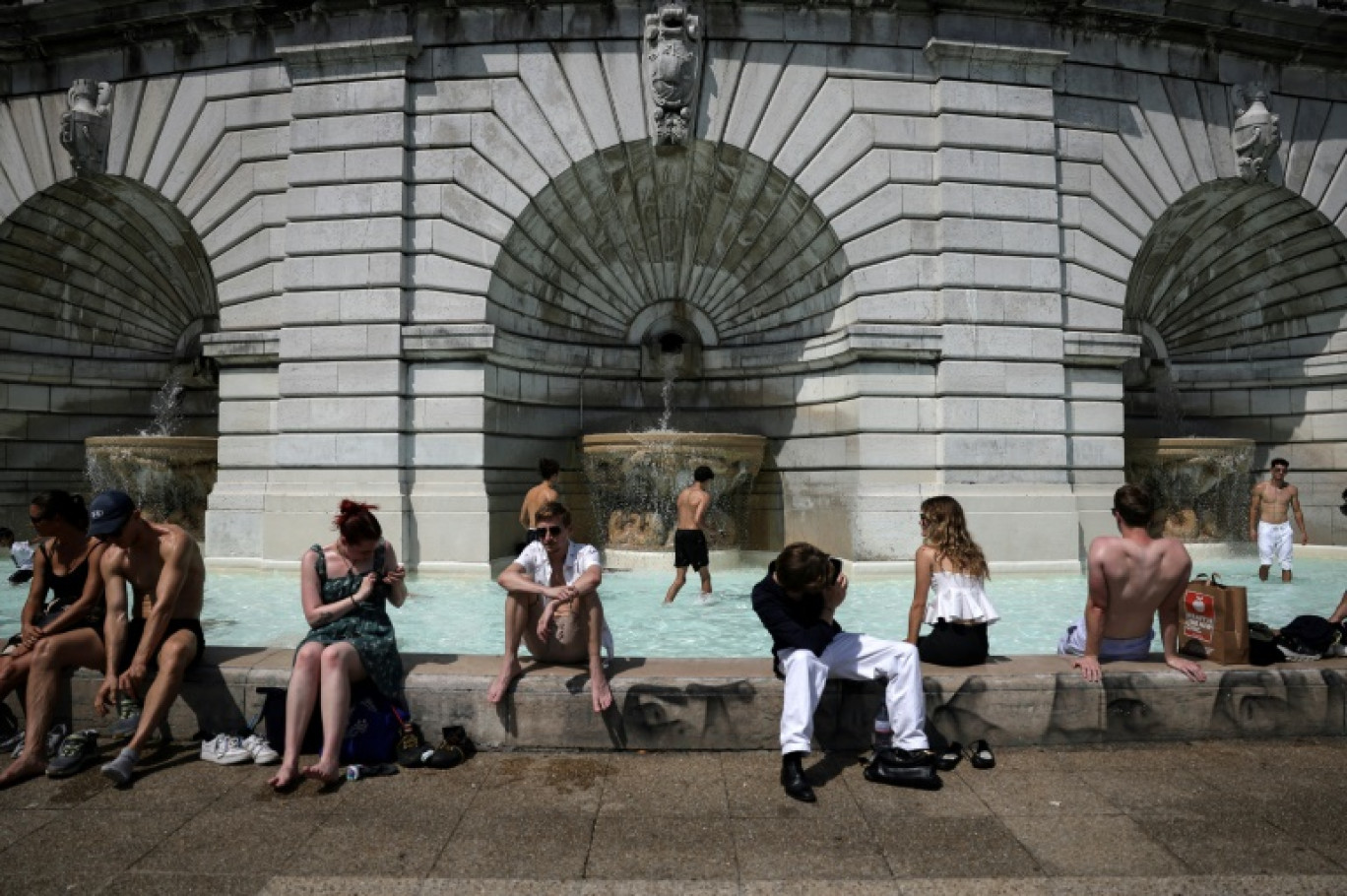 Le numéro vert "canicule", qui permet d'obtenir des conseils "pour se protéger et protéger son entourage" des fortes chaleurs, est activé samedi à partir de 14H00 © Valentine CHAPUIS