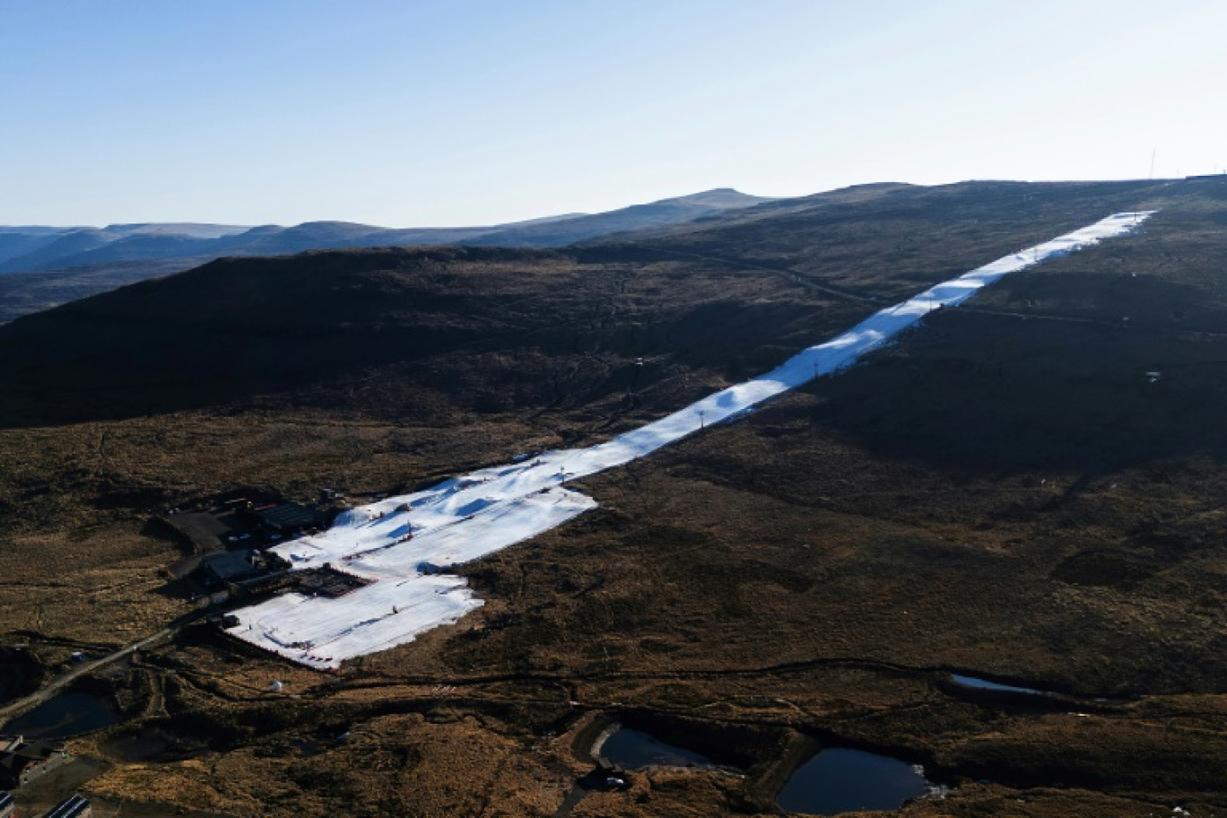 La piste de ski du domaine d'Afriski, le 6 août 2024a u Lesotho © Phill Magakoe