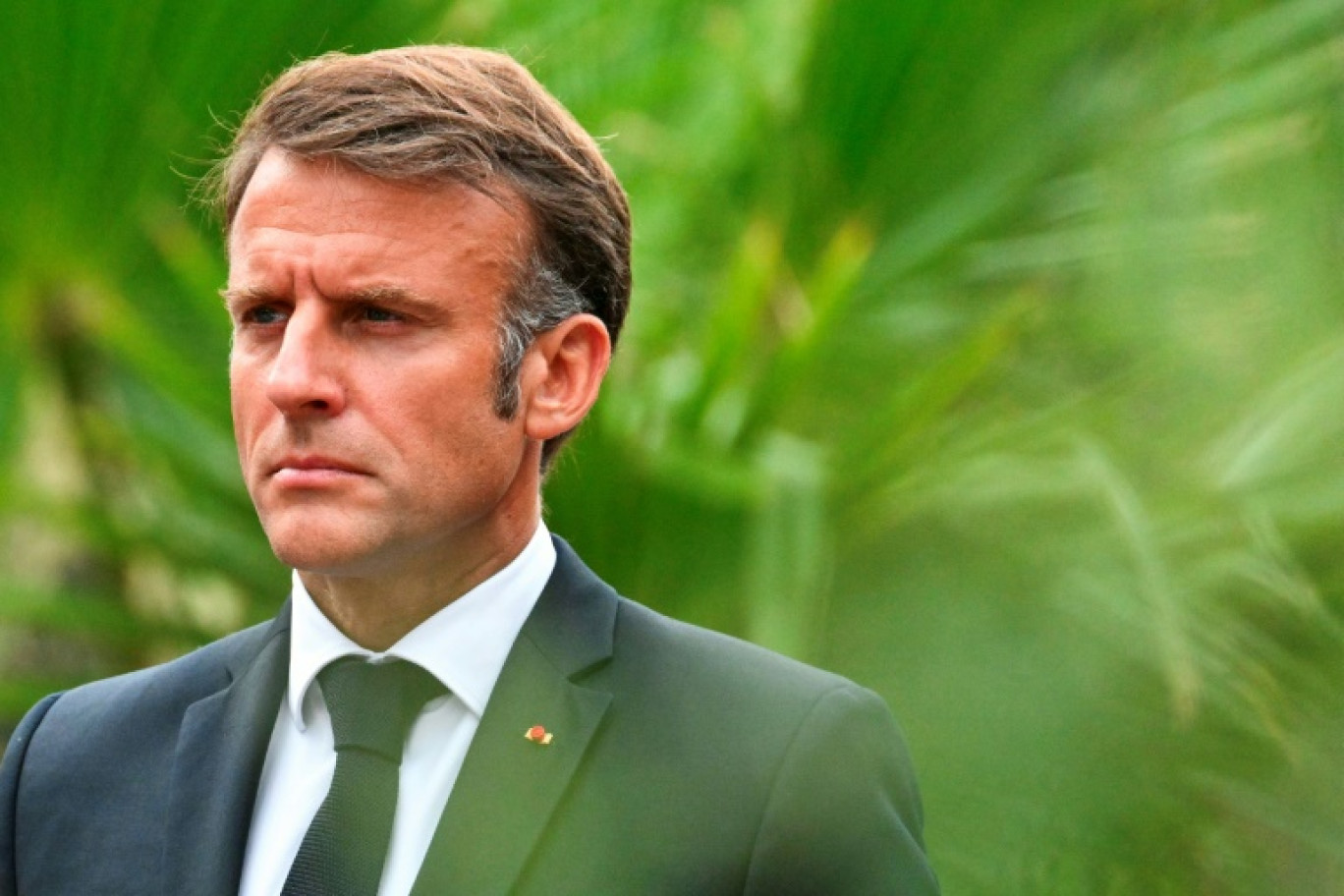 Le président Emmanuel Macron, le 15 août 2024 à Boulouris-sur-Mer, dans le Var © Christophe SIMON