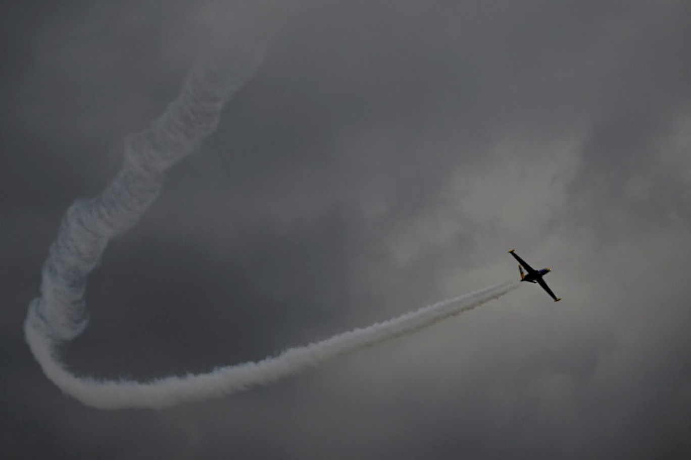 Un Fouga Magister s'abîme en mer le 16 août 2024 au large du Lavandou, dans le sud de la France © Emmanuel DUNAND