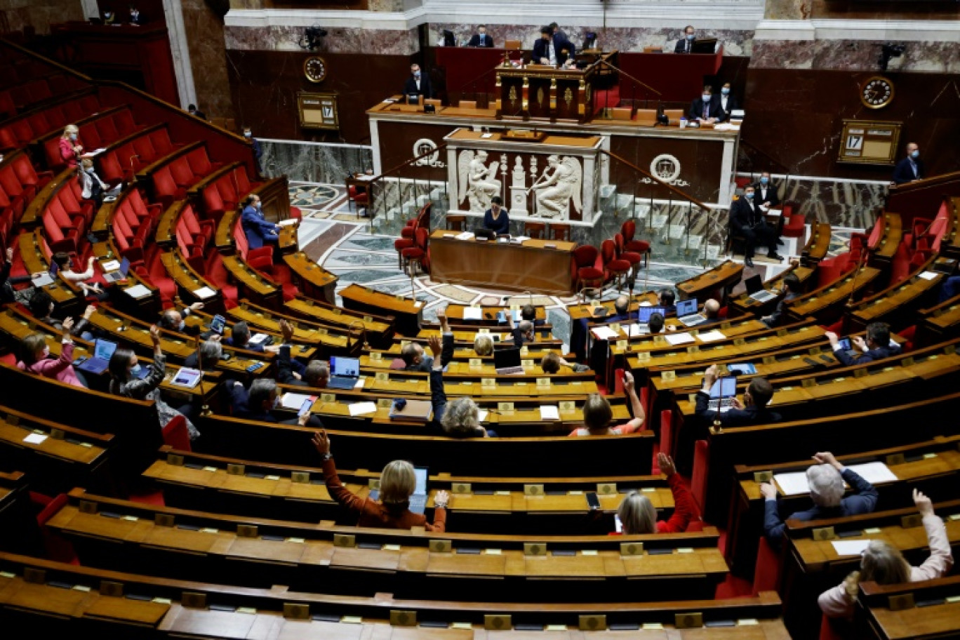 L'Assemblée lors de l'adoption du budget 2021, le 17 décembre 2020 à Paris © Thomas COEX