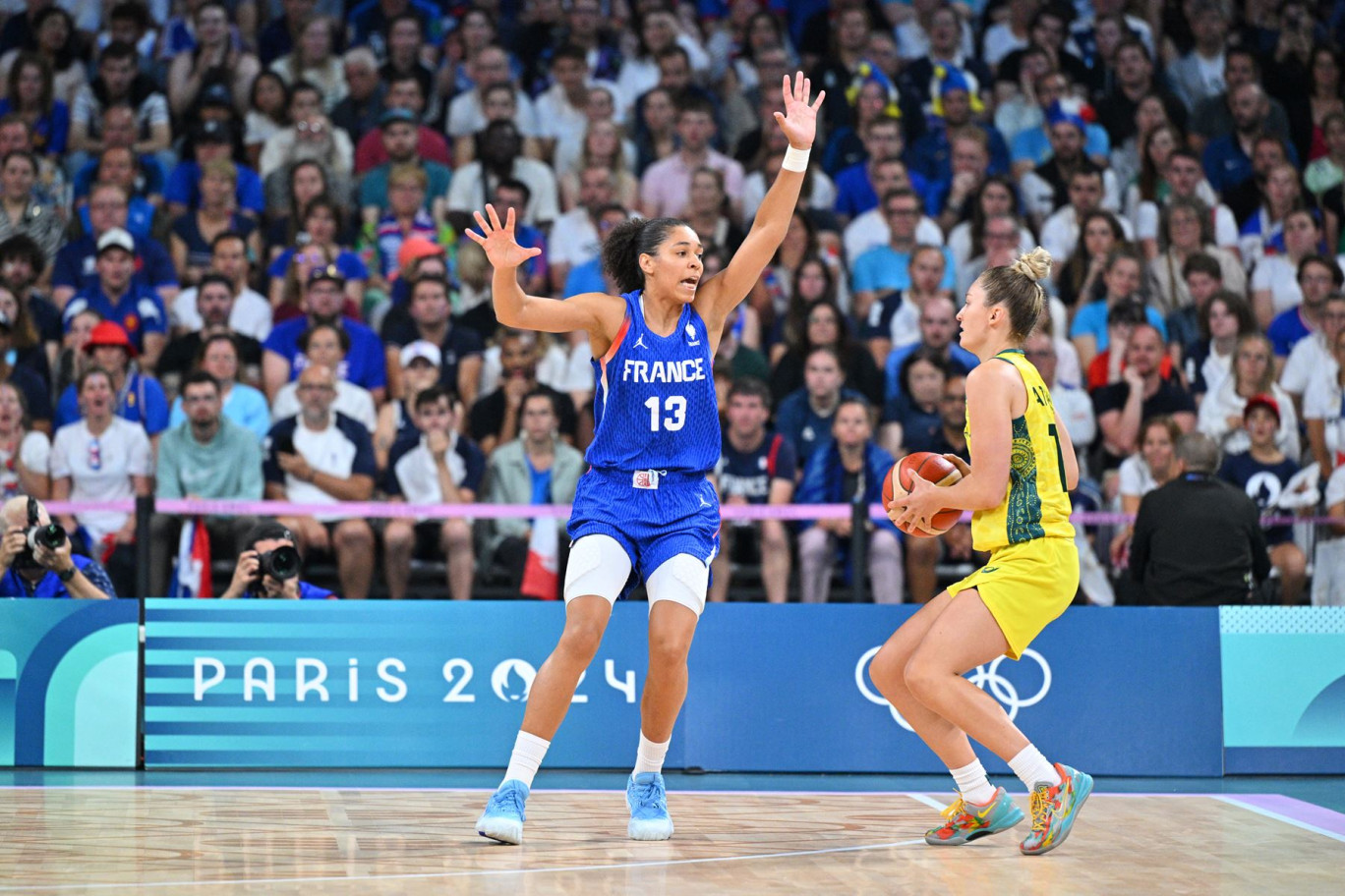 La Decathlon Arena - Stade Pierre Mauroy a battu le record d'Europe pour un match de basket féminin avec 27 193 spectateurs présents pour France-Australie. © Hahn Lionel - KMSP via AFP 