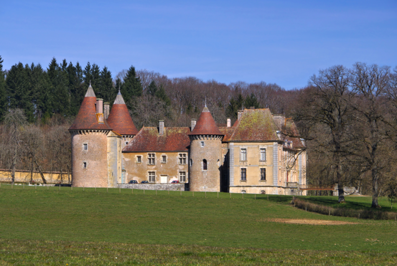  le Château d’Epiry. (c) Adobe Stock