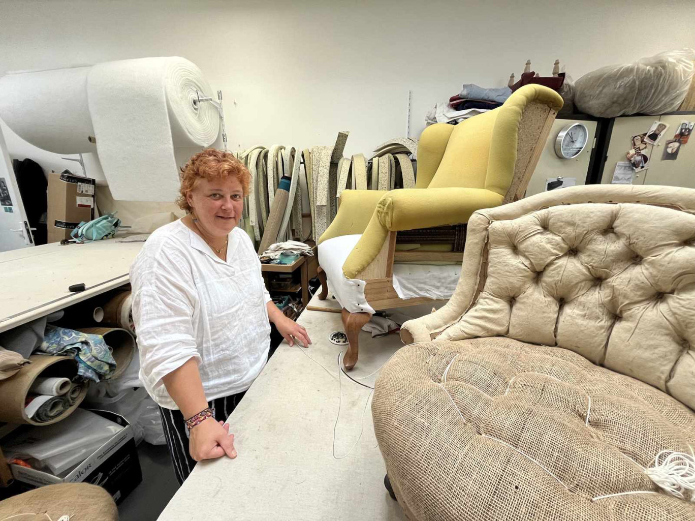 Hélène Navarre dans son atelier à Saint-Quentin.