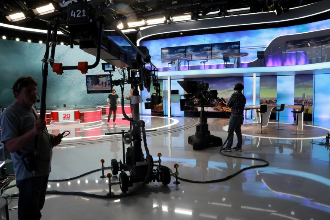 Le plateau du journal télévisé de 20H sur France 2, le 14 septembre 2017 à Paris © JACQUES DEMARTHON