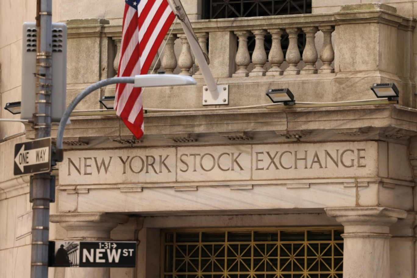 La façade du New York Stock Exchange © CHARLY TRIBALLEAU