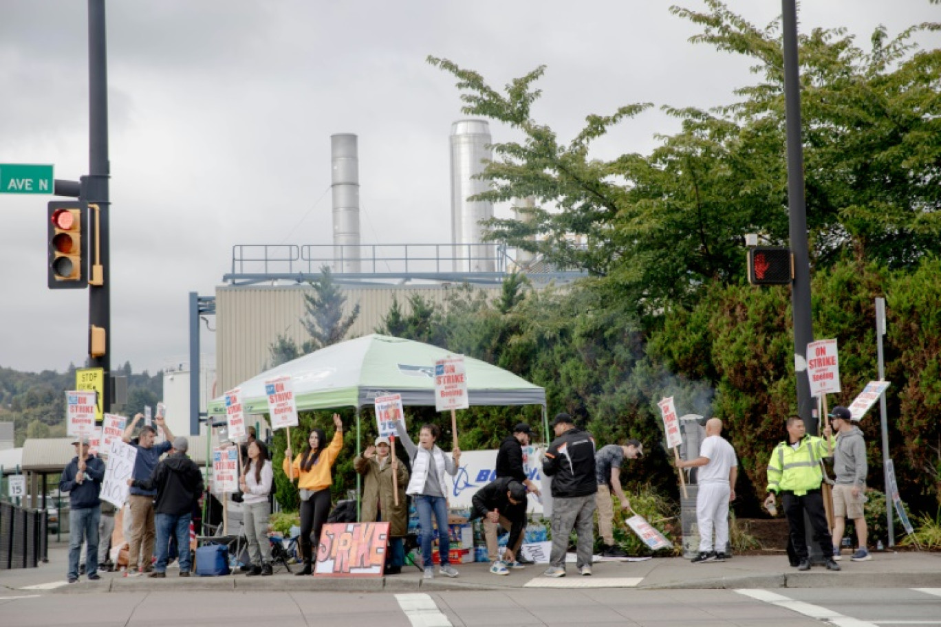 Un piquet de grève près de l'usine de Boeing à Renton, le 16 septembre 2024 © Yehyun Kim