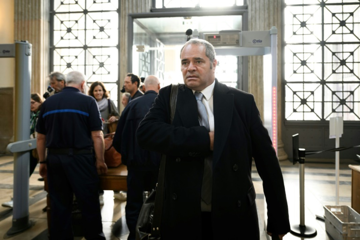 François Thierry, l'ancien directeur de l'Office central pour la répression du trafic illicite des stupéfiants (OCRTIS),  au tribunal de Lyon le 23 septembre 2024 © JEFF PACHOUD