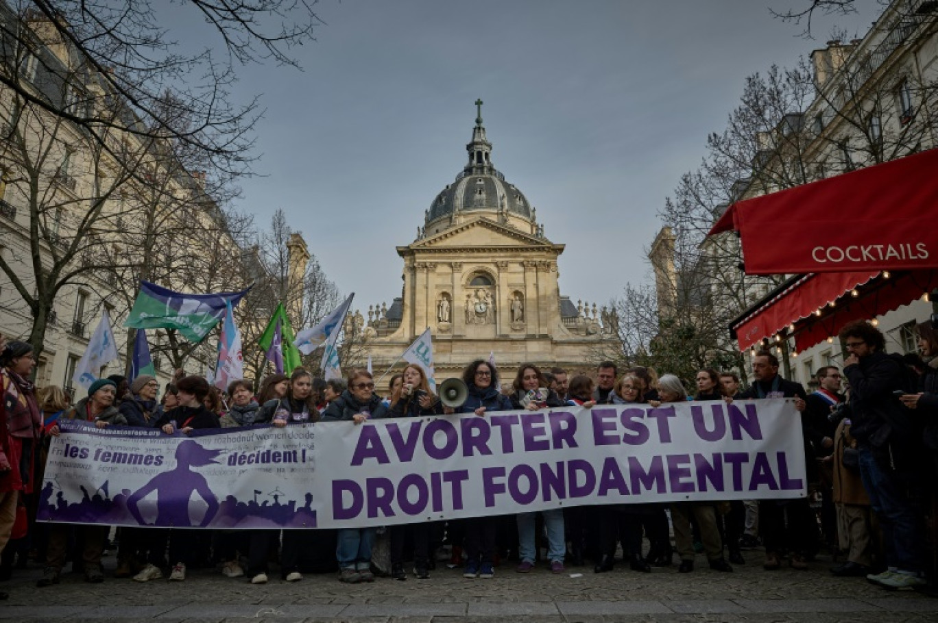 Manifestation organisée par le mouvement "l'avortement en Europe" à Paris le 28 février 2024 © Kiran RIDLEY