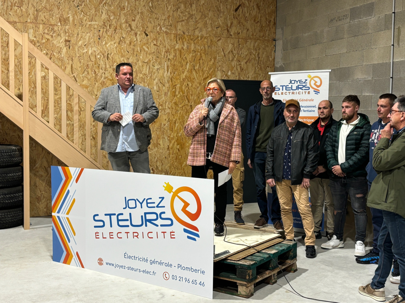 Natacha Bouchart, présidente de l’agglomération calaisienne, a inauguré le bâtiment aux côtés des salariés. © Joyez Steurs