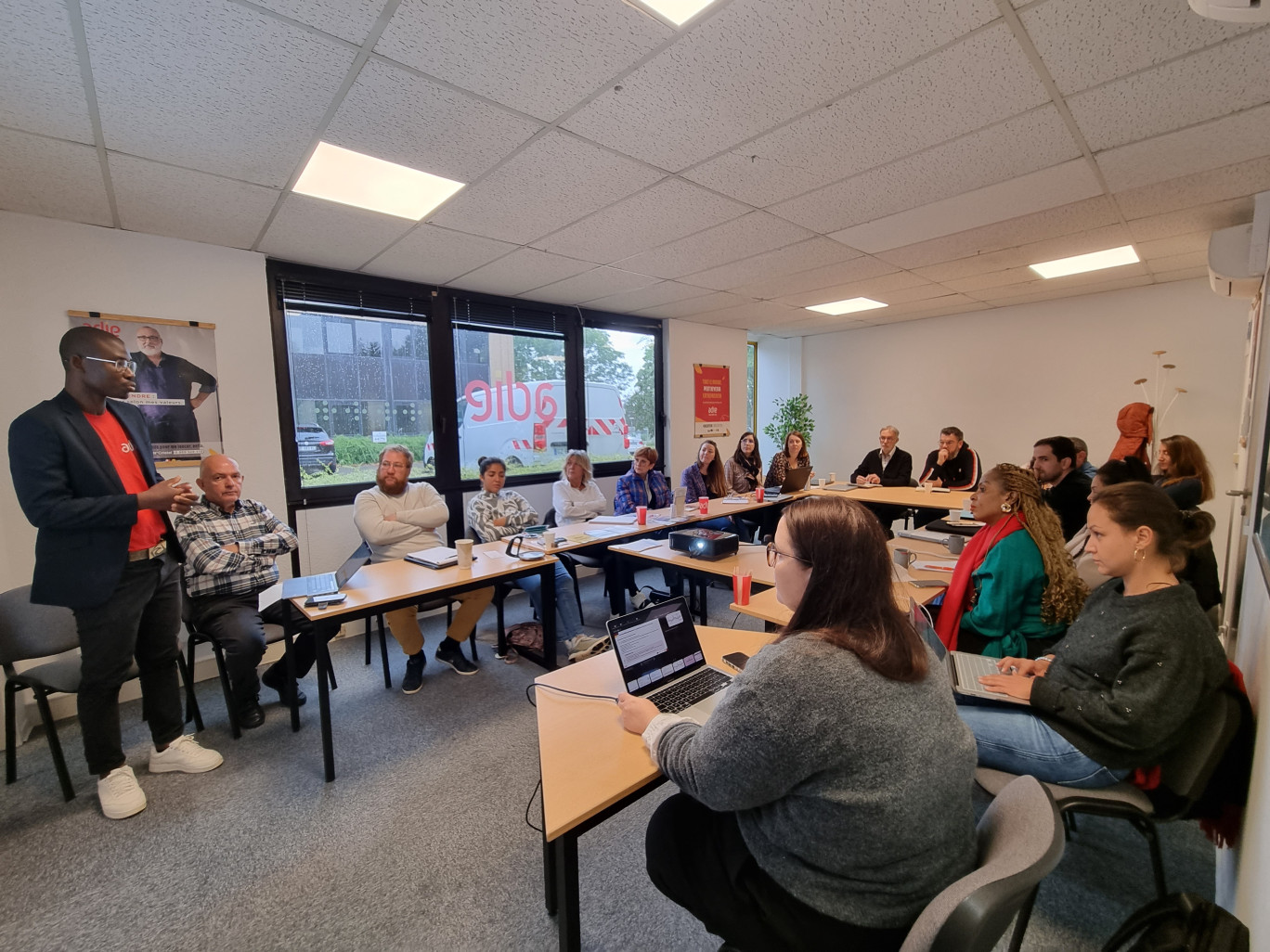 Actionner les leviers pour développer un micro-entrepreunariat pérenne. 