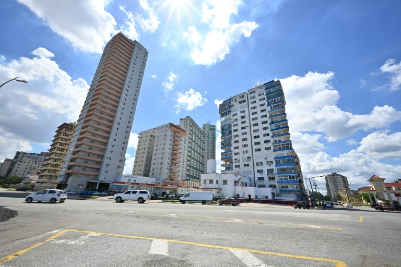 Le quartier du Vedado où des appartements sont laissés vides après le départ à l'étranger de leurs propriétaires, à La Havane, le 1er octobre 2024 © ADALBERTO ROQUE