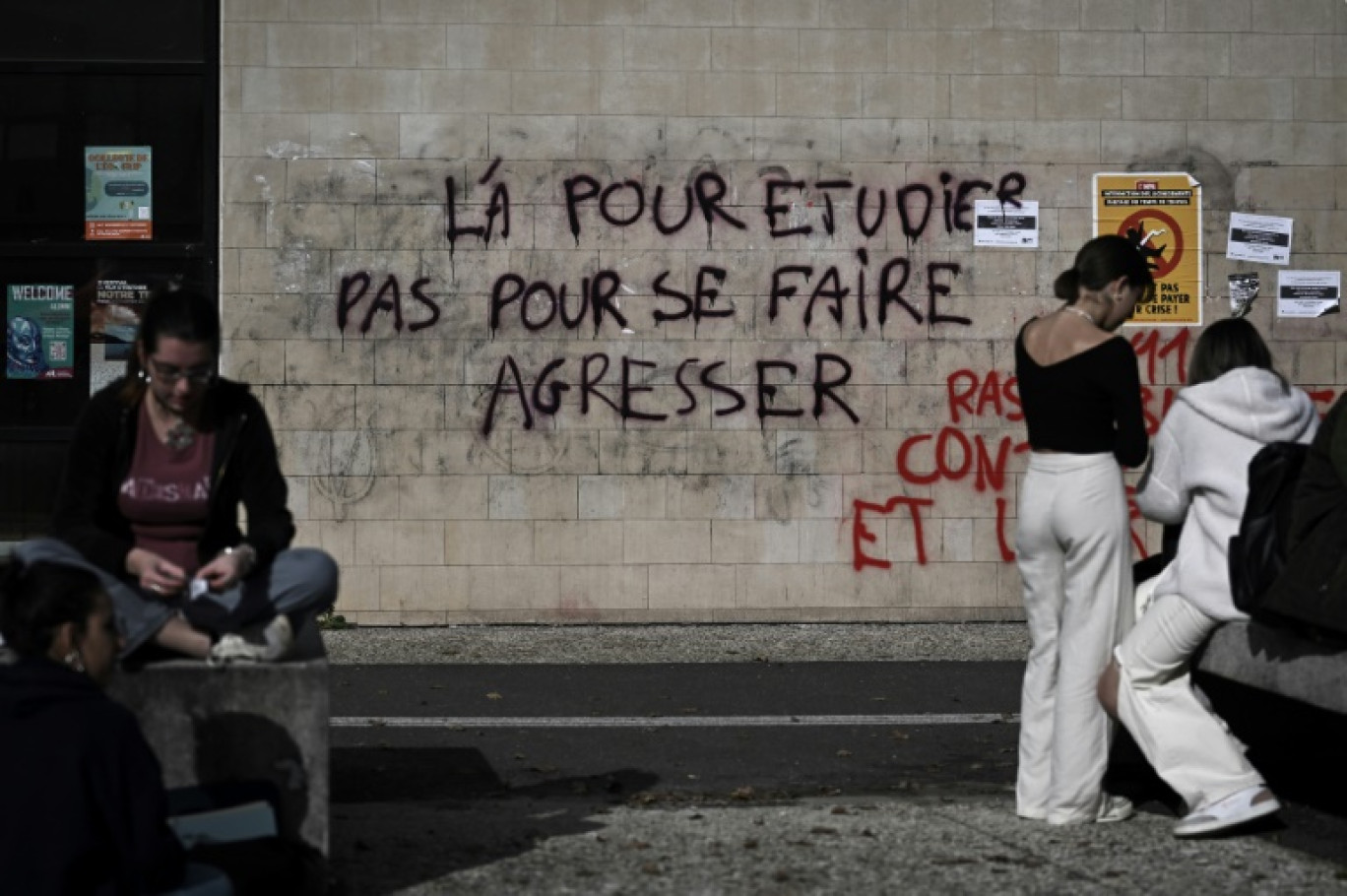 Un mur avec un slogan contre les violences sexistes, à l'université Bordeaux-Montaigne, à Pessac, le 15 novembre 2023 © Philippe LOPEZ