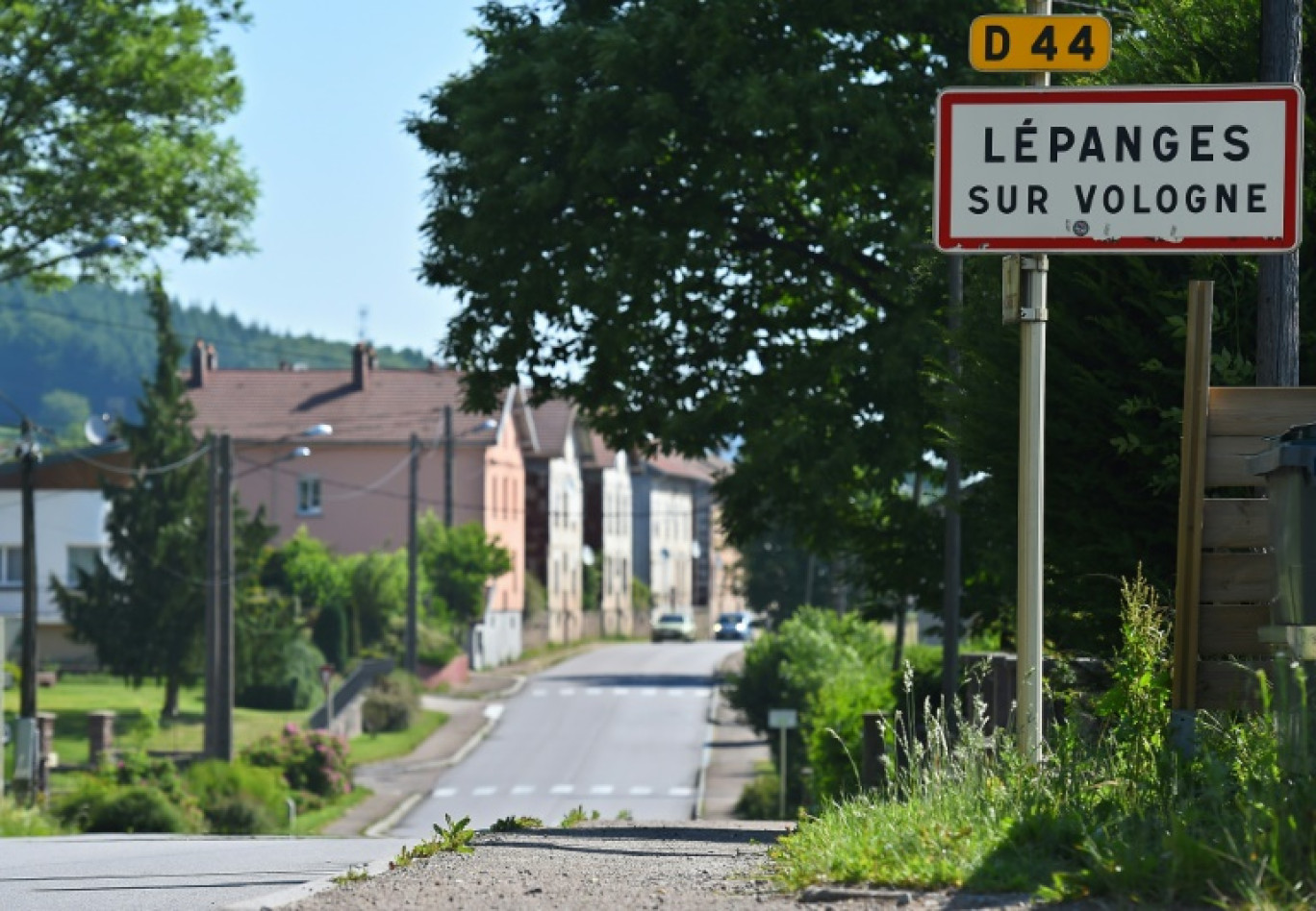 L'entrée du village de Lépanges-sur-Vologne, dans les Vosges, le 15 juin 2017 © PATRICK HERTZOG