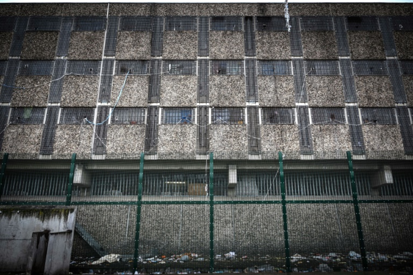 L'aumônier national catholique des prisons Bruno Lachnitt s'alarme d'une surpopulation carcérale "record" et "contre-productive" © OLIVIER CHASSIGNOLE