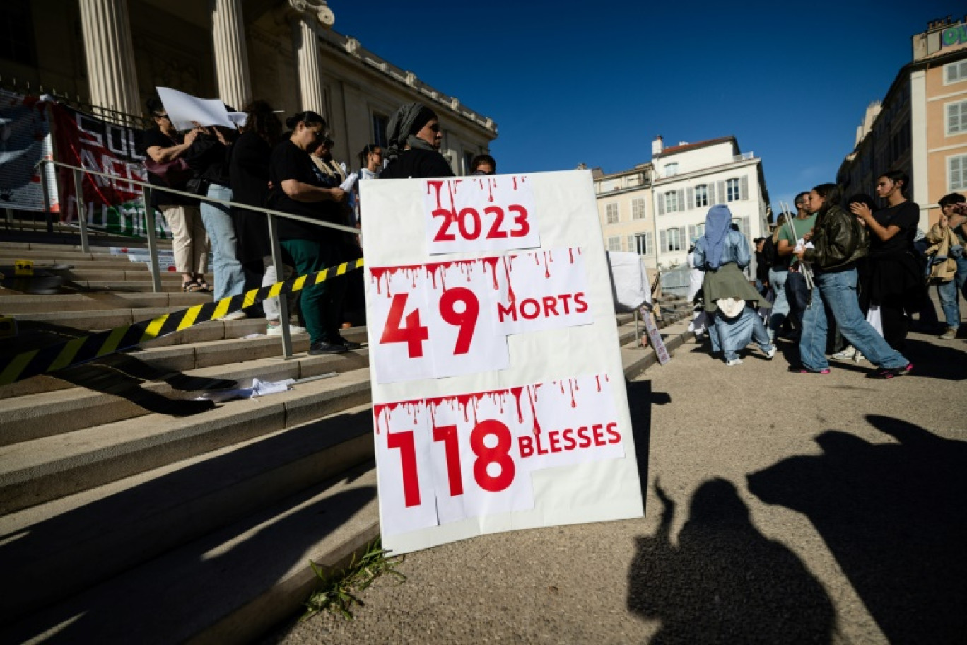 Manifestation à l'appel de familles des victimes du trafic de drogue, à Marseille le 14 septembre 2024 © CLEMENT MAHOUDEAU