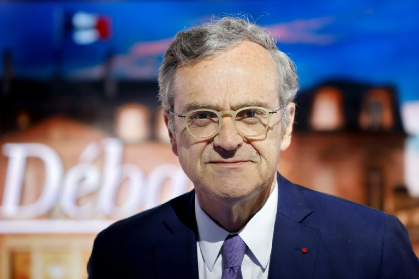 Le président de l'Arcom Roch-Olivier Maistre, le 20 avril 2022 sur le plateau du débat d'entre-deux-tours de la présidentielle entre Emmanuel Macron et Marine Le Pen © Ludovic MARIN