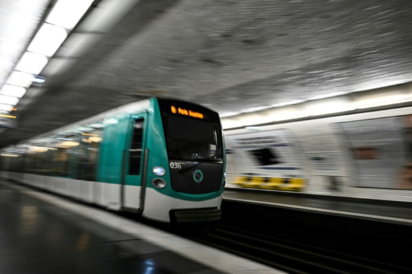 Une cartographie complète de la pollution dans le réseau de transport souterrain de la région parisienne révèle un niveau de concentration en particules fines "élevé" dans 13 stations © JULIEN DE ROSA