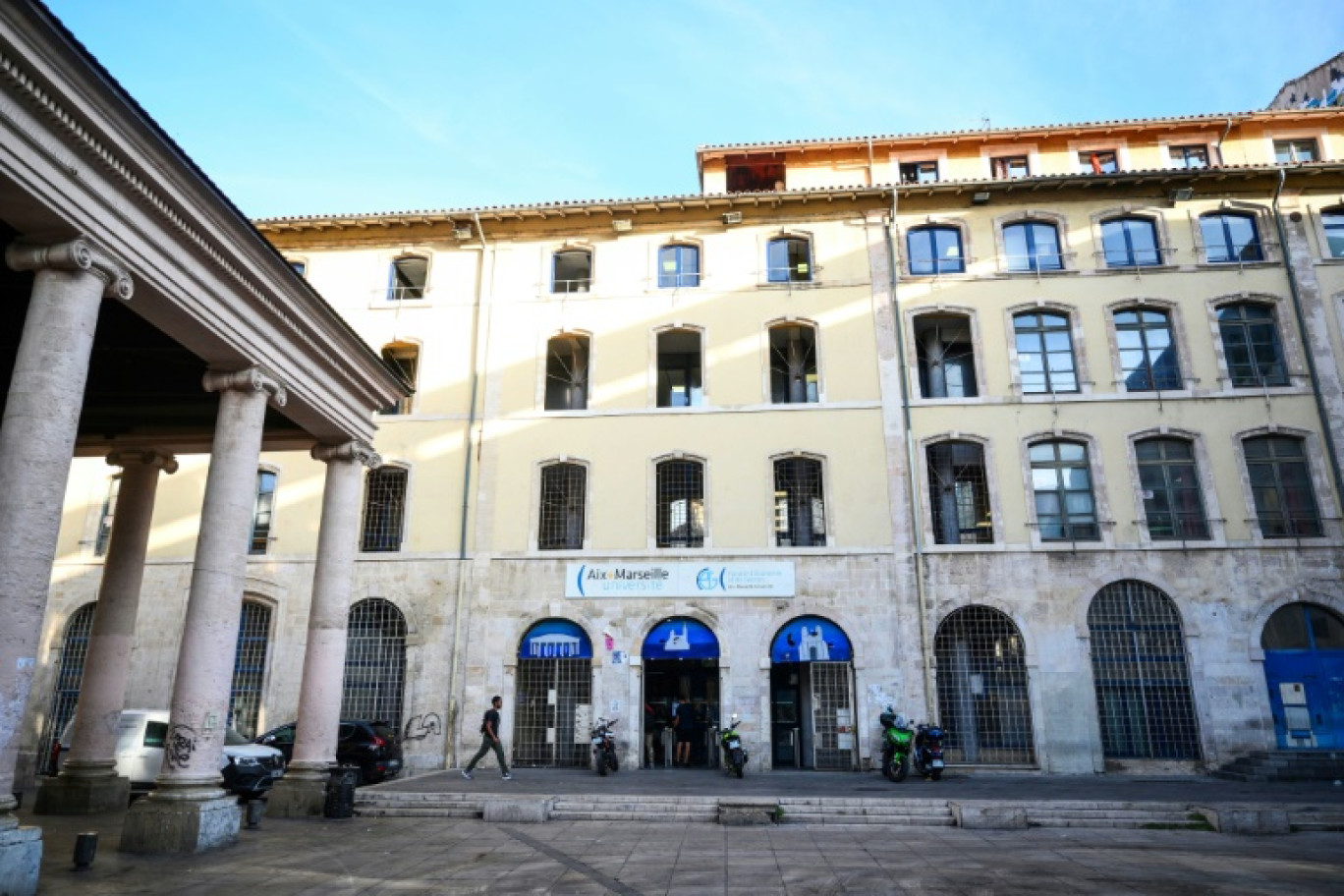 L'Université Aix-Marseille, à Marseille, à laquelle est rattaché Vincent Dupont, doctorant français détenu en Tunisie depuis le 19 octobre, le 4 octobre 2023 © Christophe SIMON