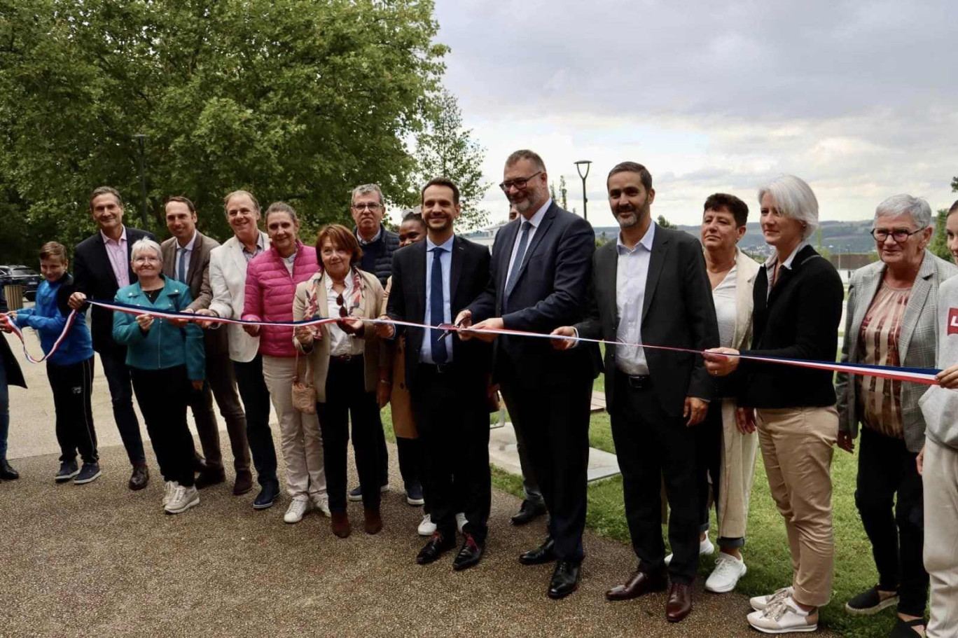 Sébastien Eugène, maire et Thomas Campeaux, préfet de l'Aisne, ont notamment inauguré ces travaux. (c) Ville de Château-Thierry