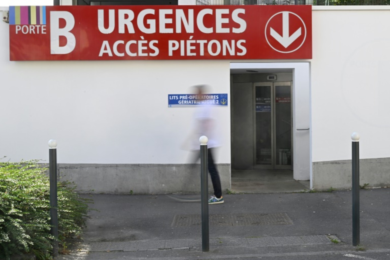 Deux témoins sont intervenus pour porter assistance à la victime et le conduire aux urgences où il est décédé © Damien MEYER