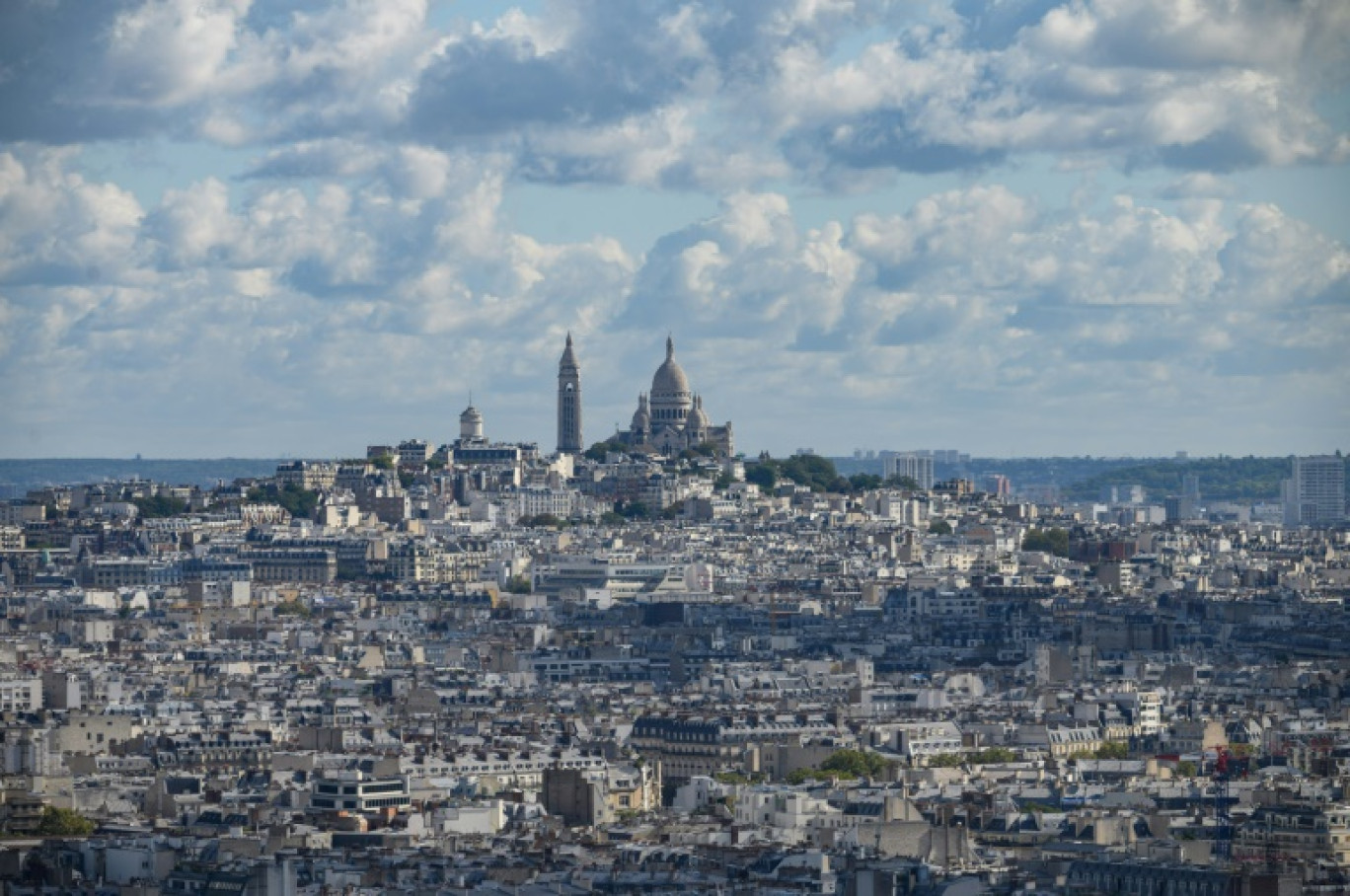 La basilique du Sacré-Coeur en haut de la butte Montmartre © Ed JONES