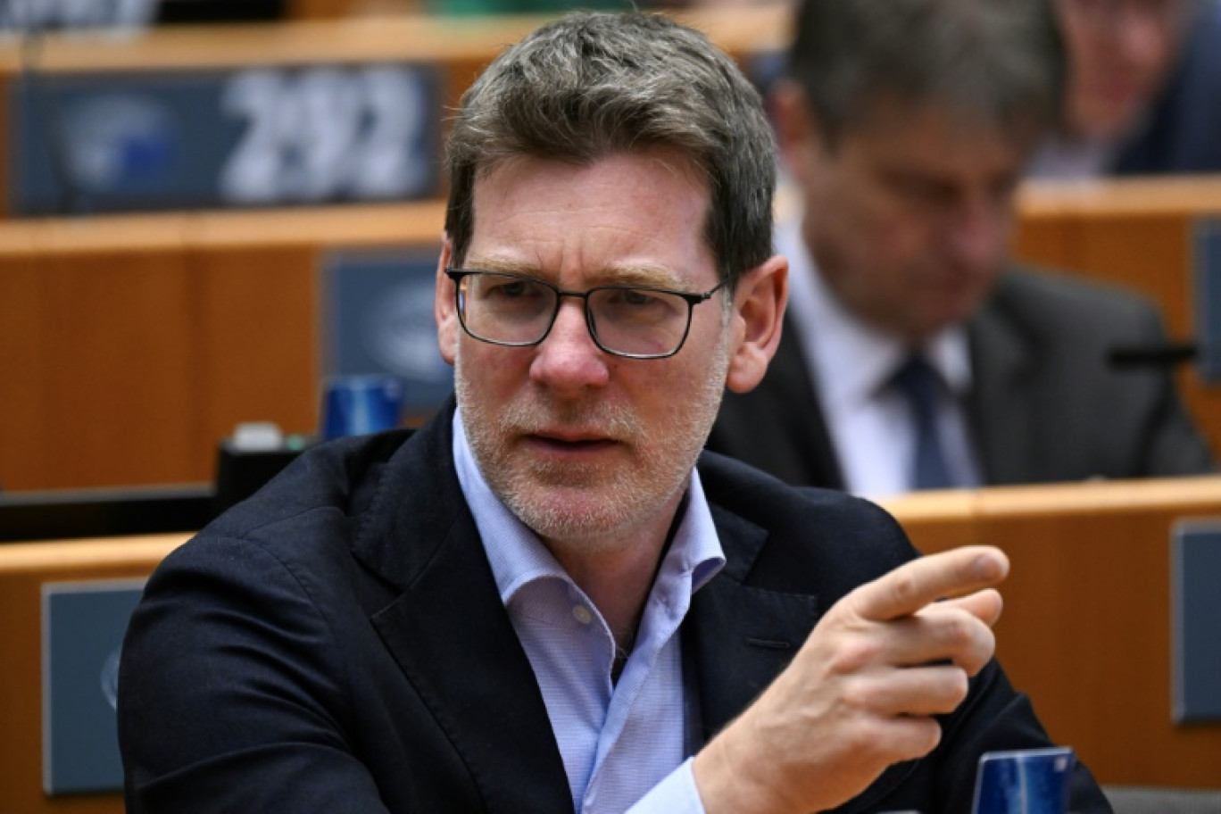 L'eurodéputé centriste Pascal Canfin lors d'une session plénière au Parlement européen à Bruxelles, le 10 avril 2024 © JOHN THYS