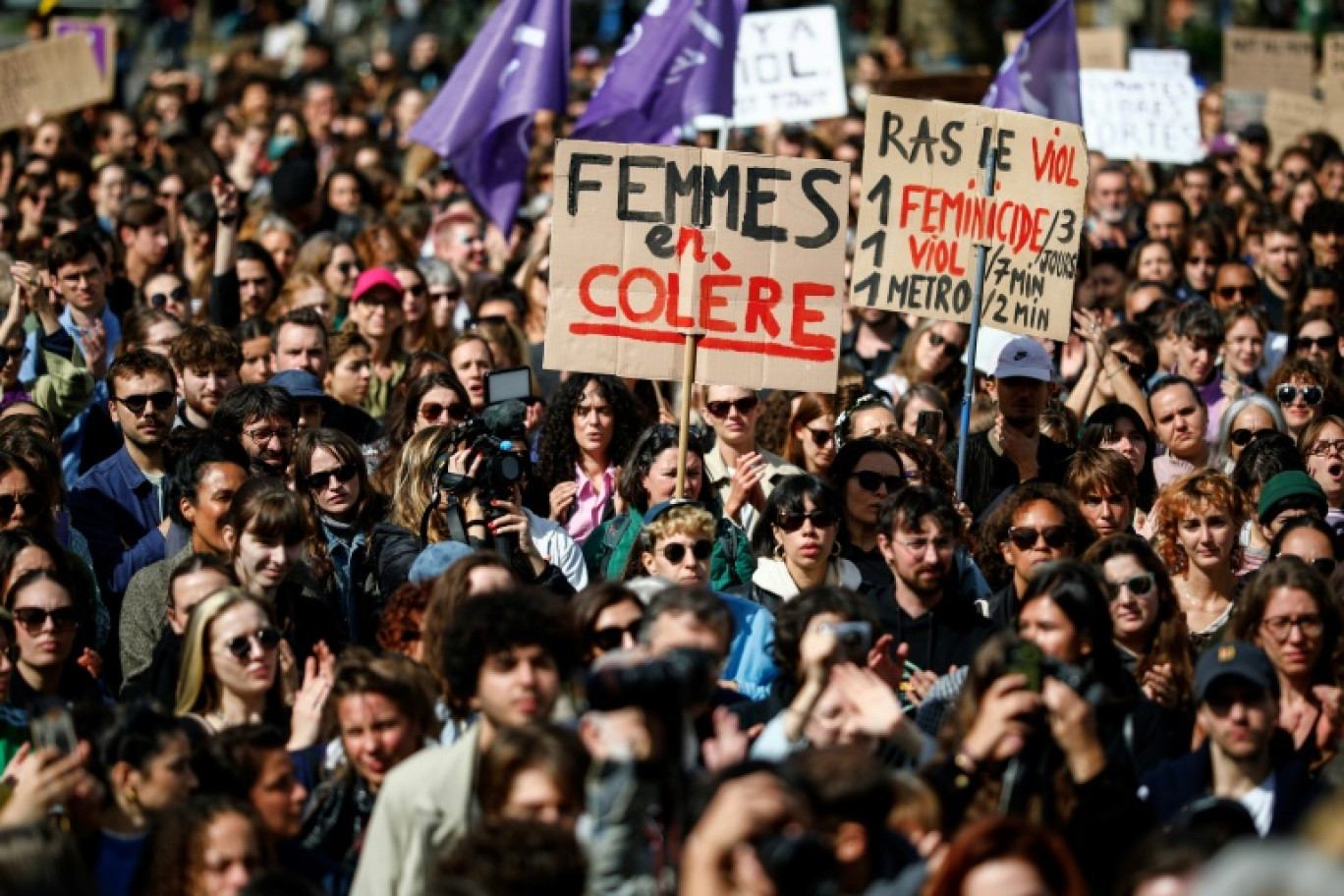 Manifestation en soutien à Gisèle Pelicot et contre les violences faites aux femmes, à Paris le 14 septembre 2024 © Ian LANGSDON