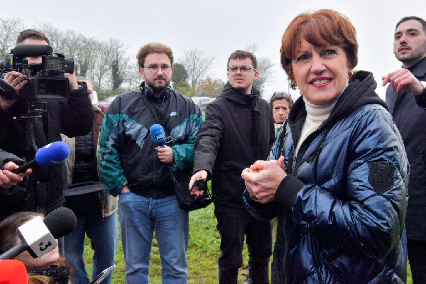 La ministre de l'Agriculture Annie Genevard lors d'une lors de la visite d'une ferme à Sully-sur-Loire, dans dans le Loiret, le 30 novembre 2024 © JEAN-FRANCOIS MONIER