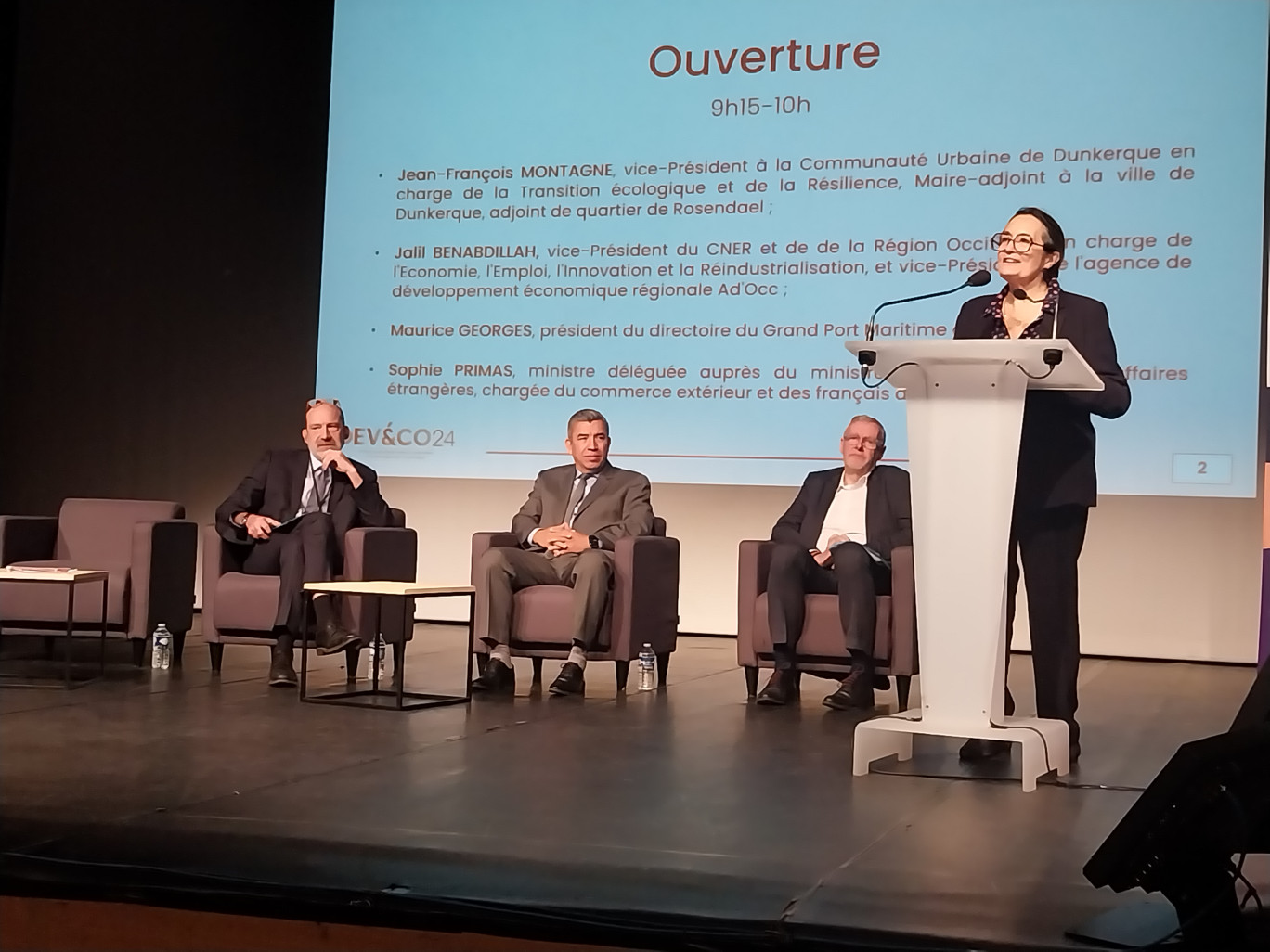 Sophie Privas, ministre déléguée au commerce extérieur, à l'attractivité et aux Français de l'étranger a ouvert le forum Dev&Co à Dunkerque le 13 novembre 2024.