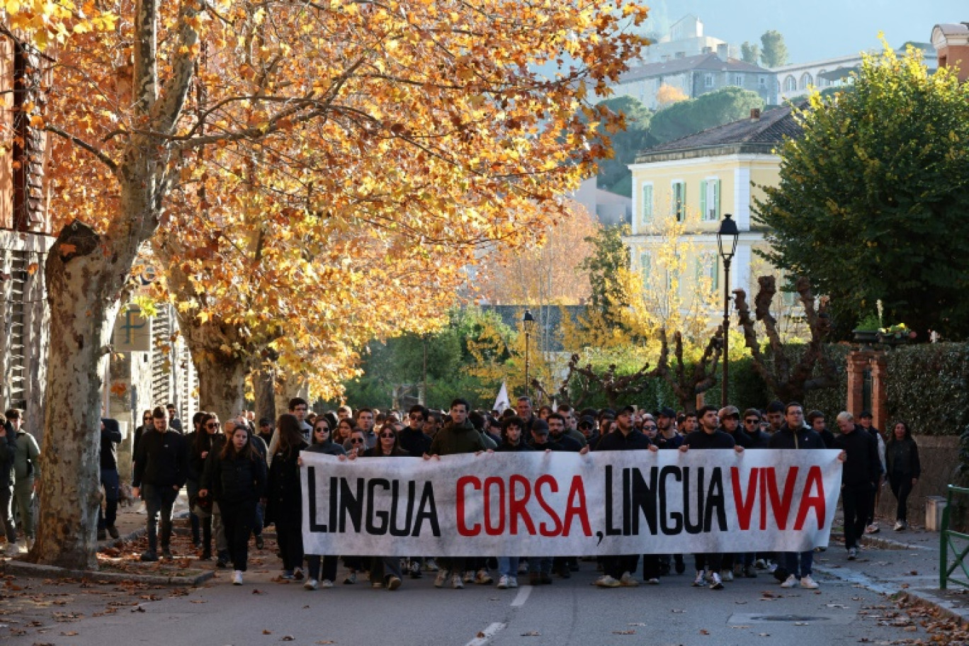 Manifestation  contre l'interdiction de la langue corse à l'assemblée de l'île, le 1er décembre 2024 à Corte (Haute-Corse) © Pascal POCHARD-CASABIANCA