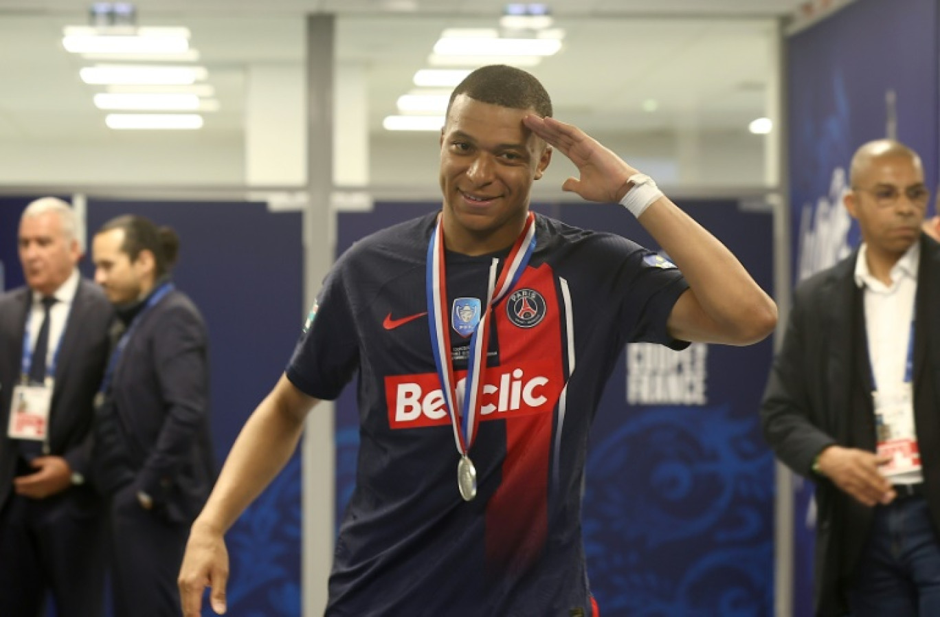 Kylian Mbappé, alors attaquant du Paris Saint-Germain, au Stade Pierre-Mauroy de Villeneuve-d'Ascq le 25 mai 2024 © FRANCK FIFE