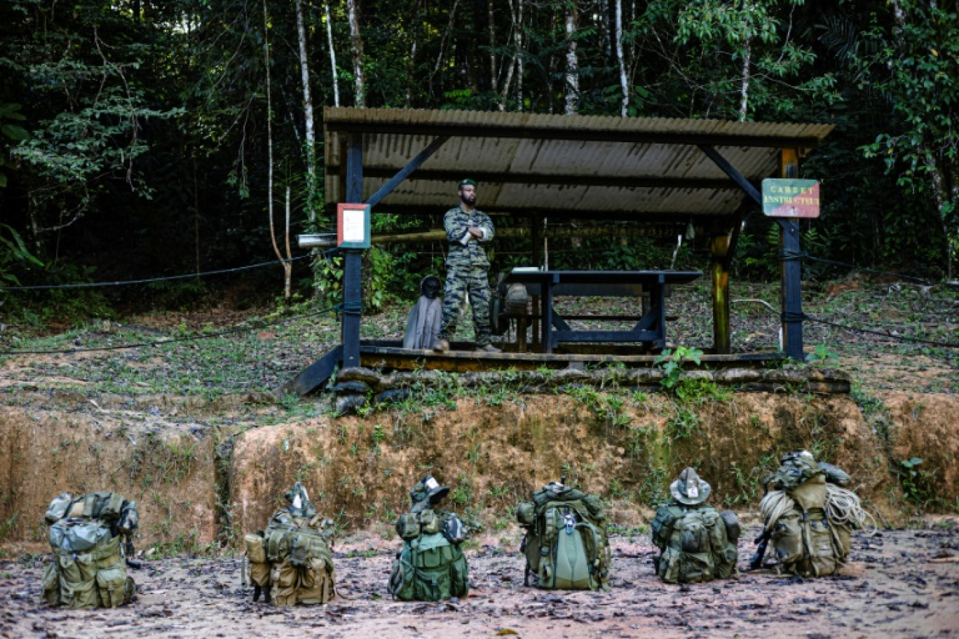 Une ancienne mine d'or illégale en Guyane, à Dorlin, le 1er janvier 2024 © jody amiet