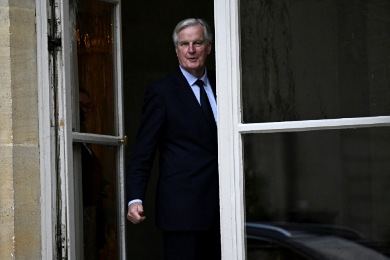 Michel Barnier et Emmanuel Macron lors des commémorations de l'armistice de 1918, le 11 novembre 2024 à Paris © Ludovic MARIN